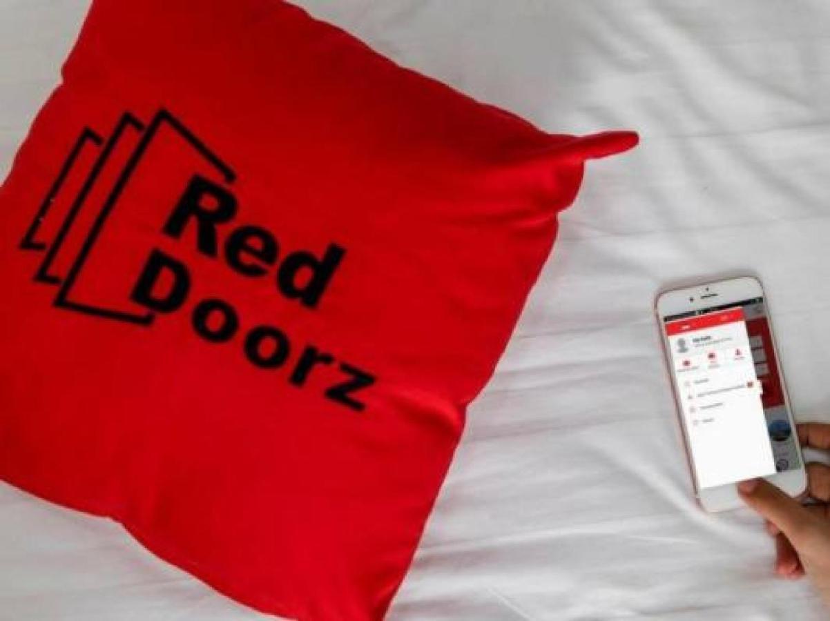 Reddoorz Plus @ Kwitang 2 Jakarta Eksteriør billede
